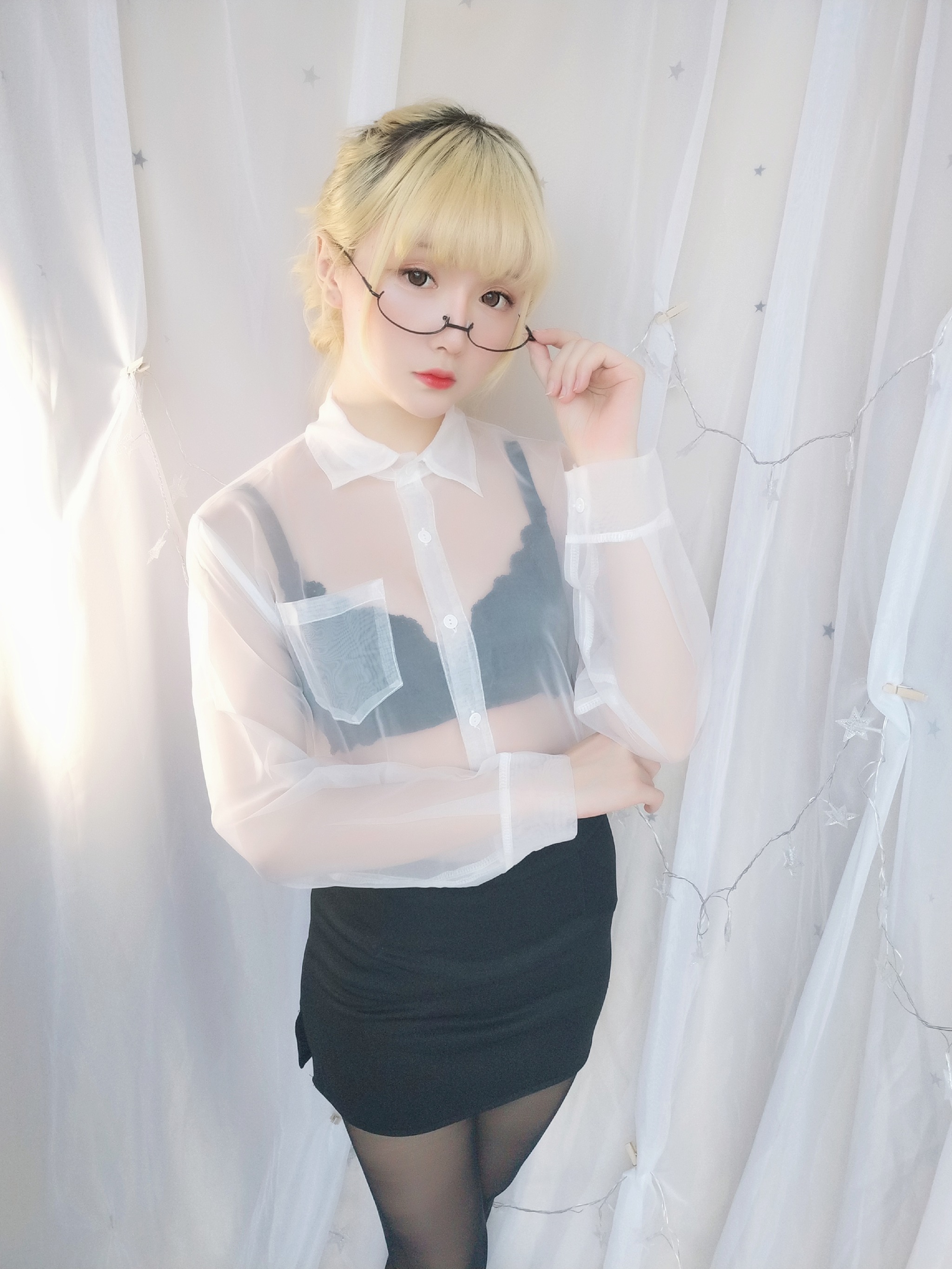 图片[1]-星之迟迟 – NO.011 Vol.011 今晚加班包[581P]-XikXak